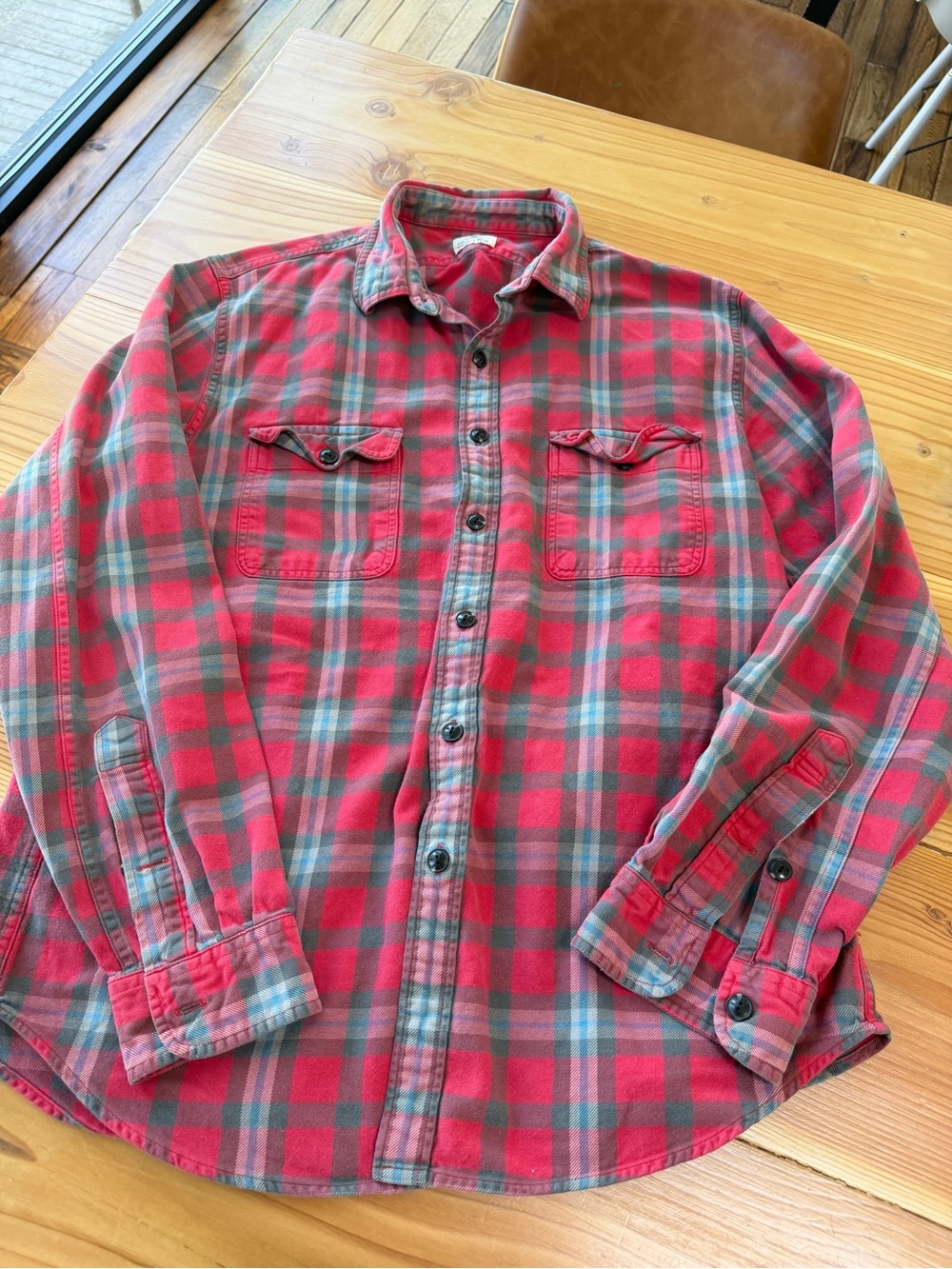 J Crew Men's Red Plaid Button-Up Flannel Shirt size Large